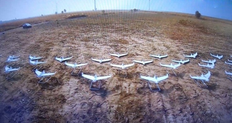 刷新纪录！我国完成119架固定翼无人机集群试验