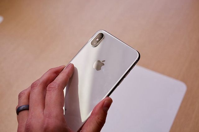 澳门版iPhone Xs是双卡吗 澳门版iPhone Xs支持双卡双待吗