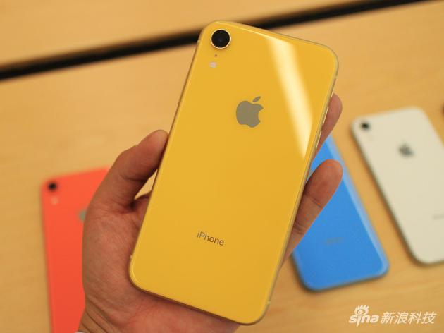 苹果iPhone XR上手体验：卖点可不止是色彩