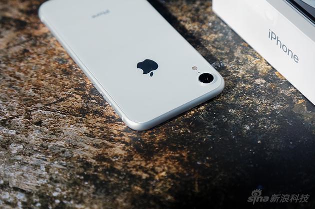 iPhone XR评测：这一次苹果也开始走性价比了