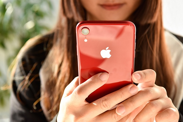 iPhone XR红色好看吗 苹果iPhone XR红色版图赏