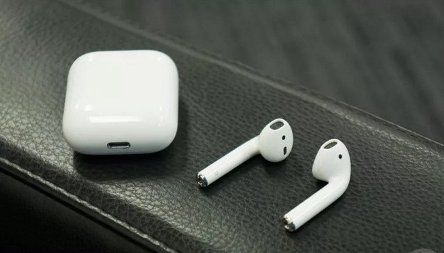 郭明錤预测：AirPods2明年一季度出货 将推出无线充电升级版