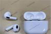 苹果AirPods 3实物曝光：和Pro好像